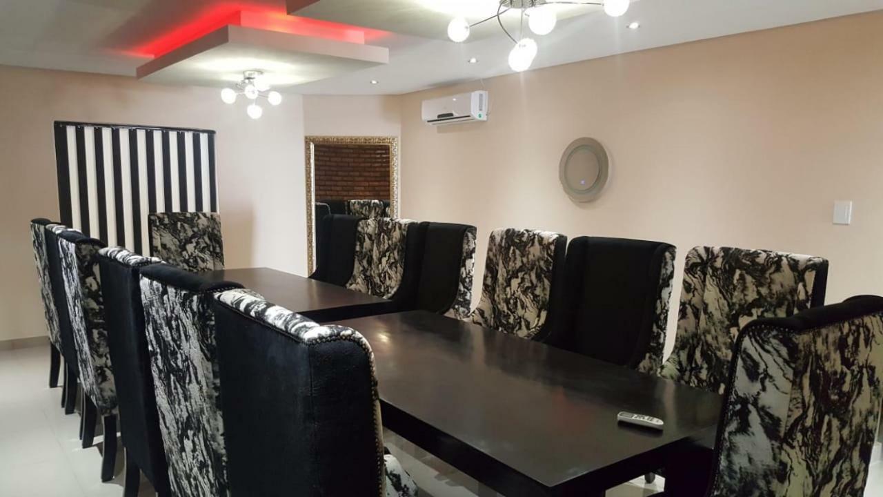 Savannah Guest House Полокване Екстериор снимка